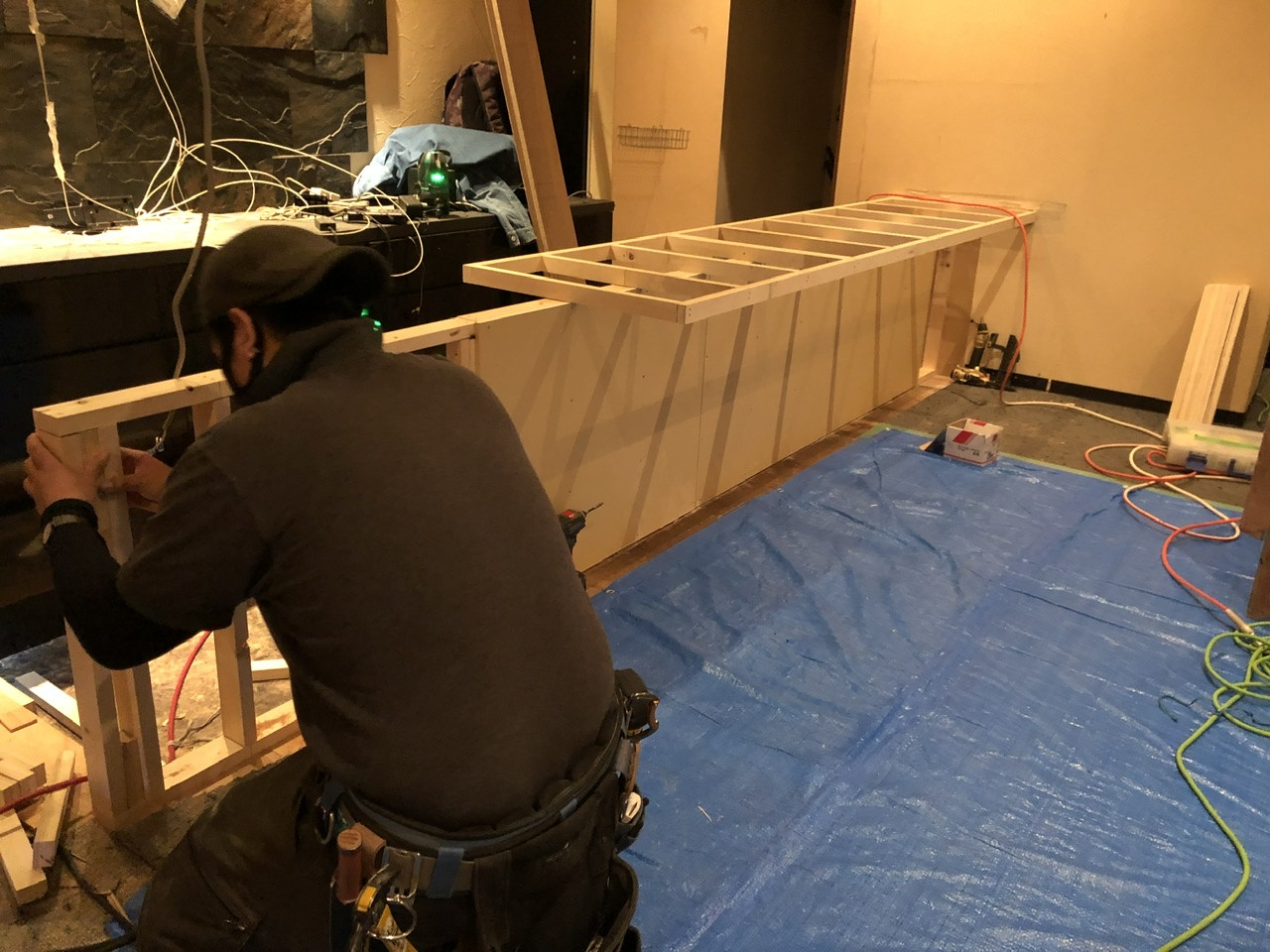 宗右衛門町にてカウンター造作