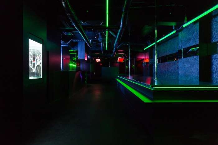 MADAM WOO OSAKA (Gentlemen’s Club)