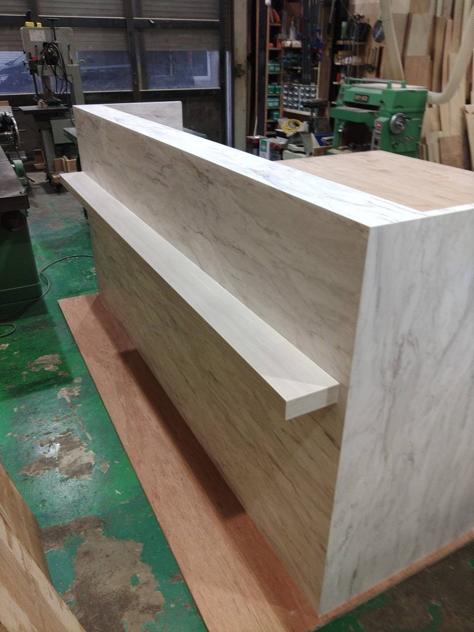 中津のクリニック様へカウンターを製作