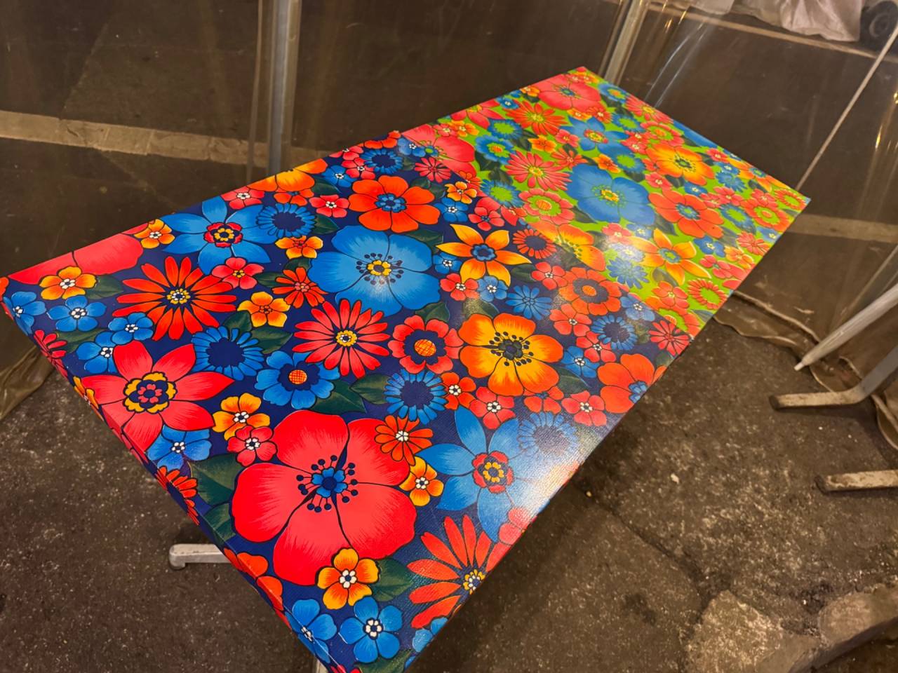 メキシコ料理屋さんのテーブル