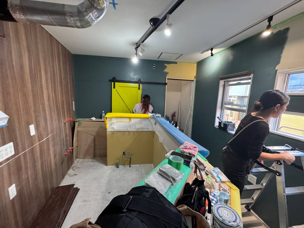 守口市金田町の現場　仕上中