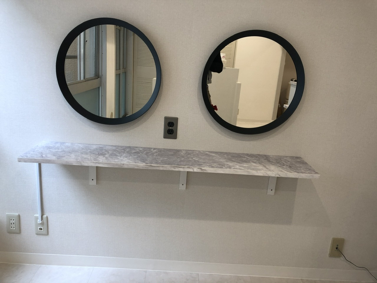 大阪梅田、中崎町のまつげエクステ、アイラッシュサロンのカーテンレール工事